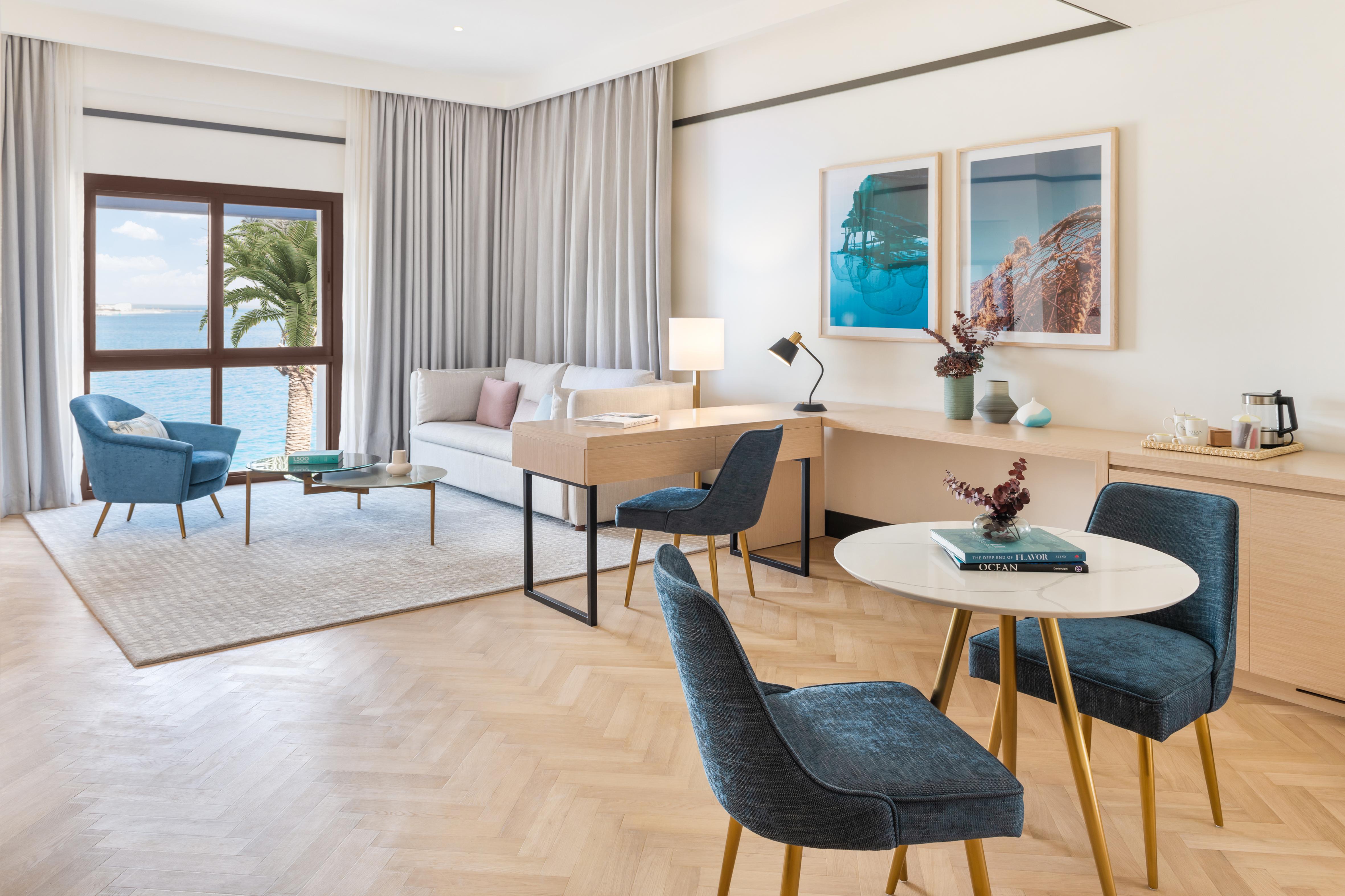 Vida Beach Resort Umm Al Quwain Exteriör bild Suite at the Leonardo Hotel, Tel Aviv