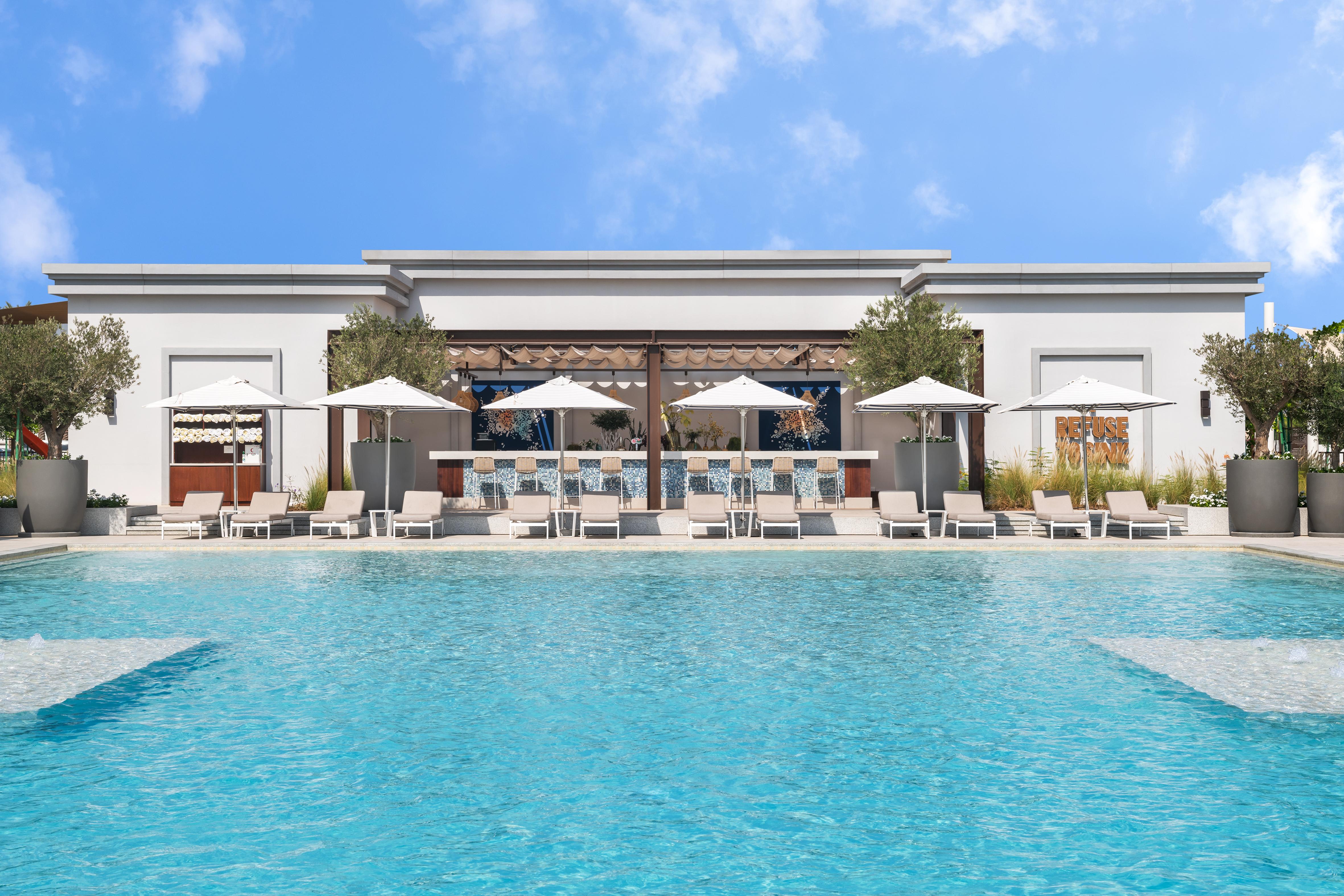 Vida Beach Resort Umm Al Quwain Exteriör bild The pool at the Four Seasons Hotel